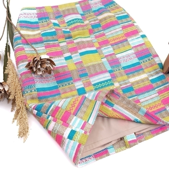 Doncaster Pink Yellow Blue Embroidered Skirt Size 8 - Picture 7 of 11